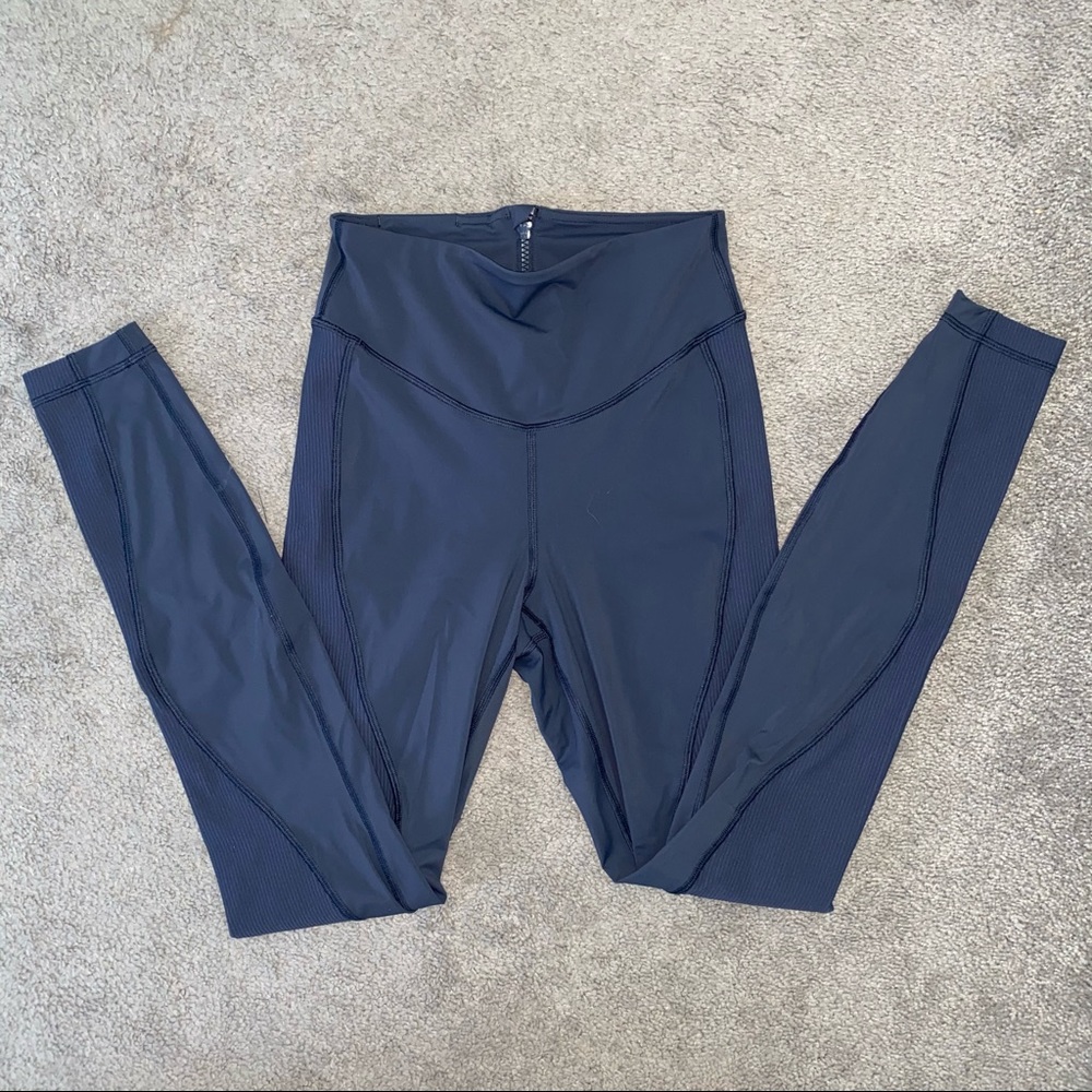 Worn only once Lululemon 28” leggings
